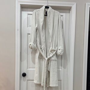 Lands’ End Cozy White Bathrobe